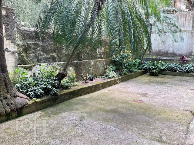 Apartamento com 115m², 3 dormitórios, 1 suíte, 1 vaga, Independência em Porto Alegre