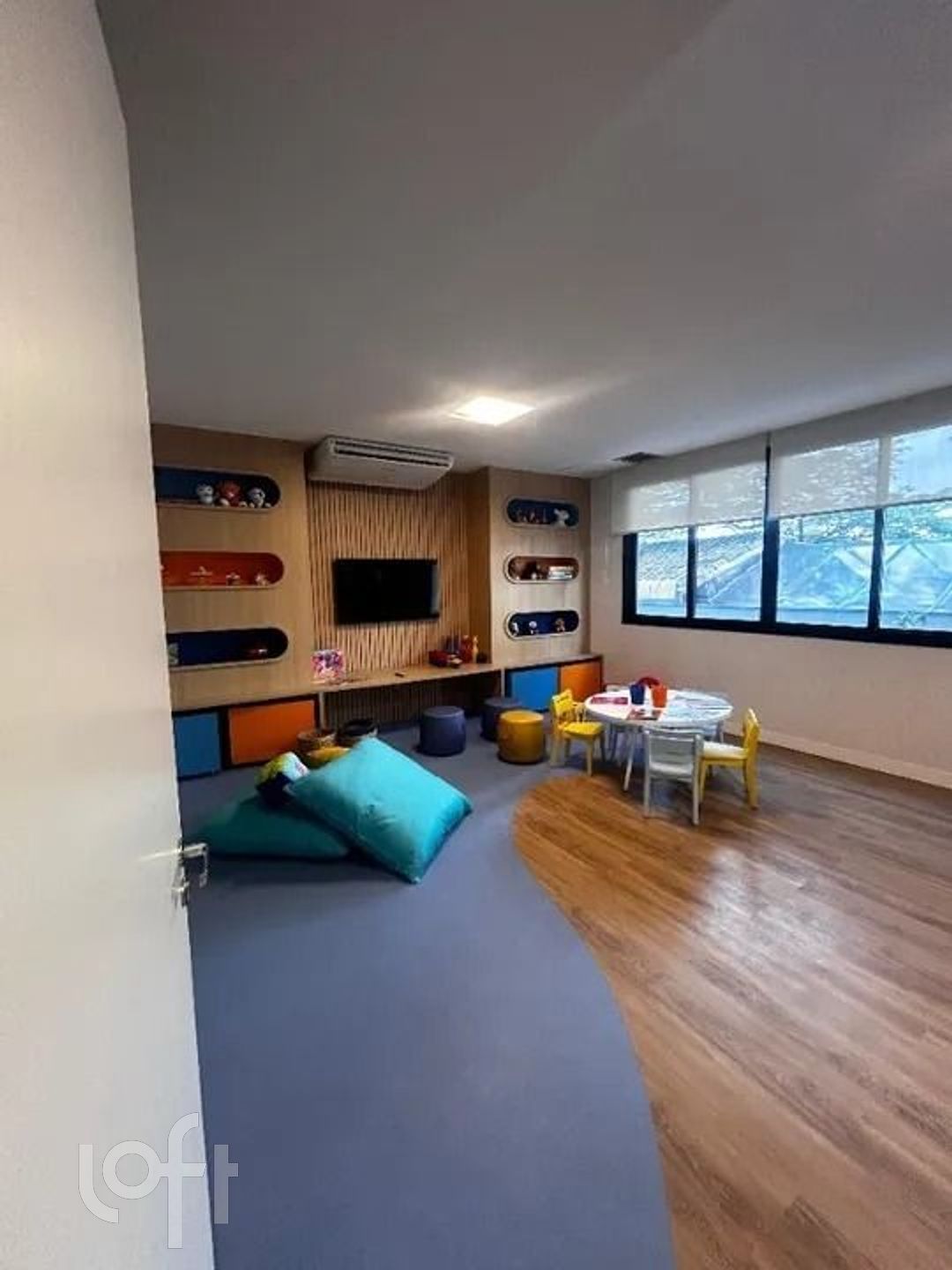 Apartamento à venda com 1 quarto, 24m² - Foto 17