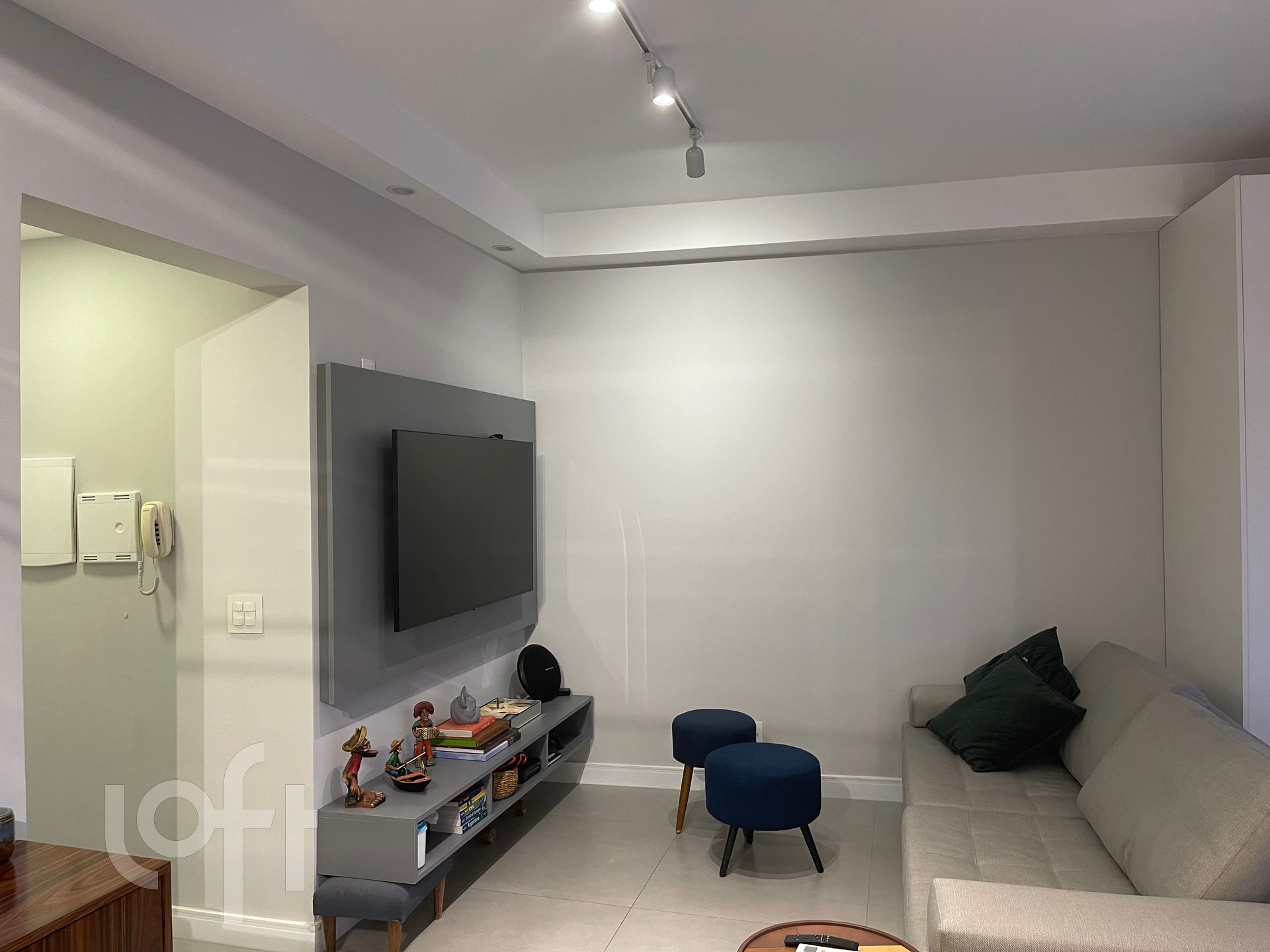 Apartamento à venda com 2 quartos, 71m² - Foto 28