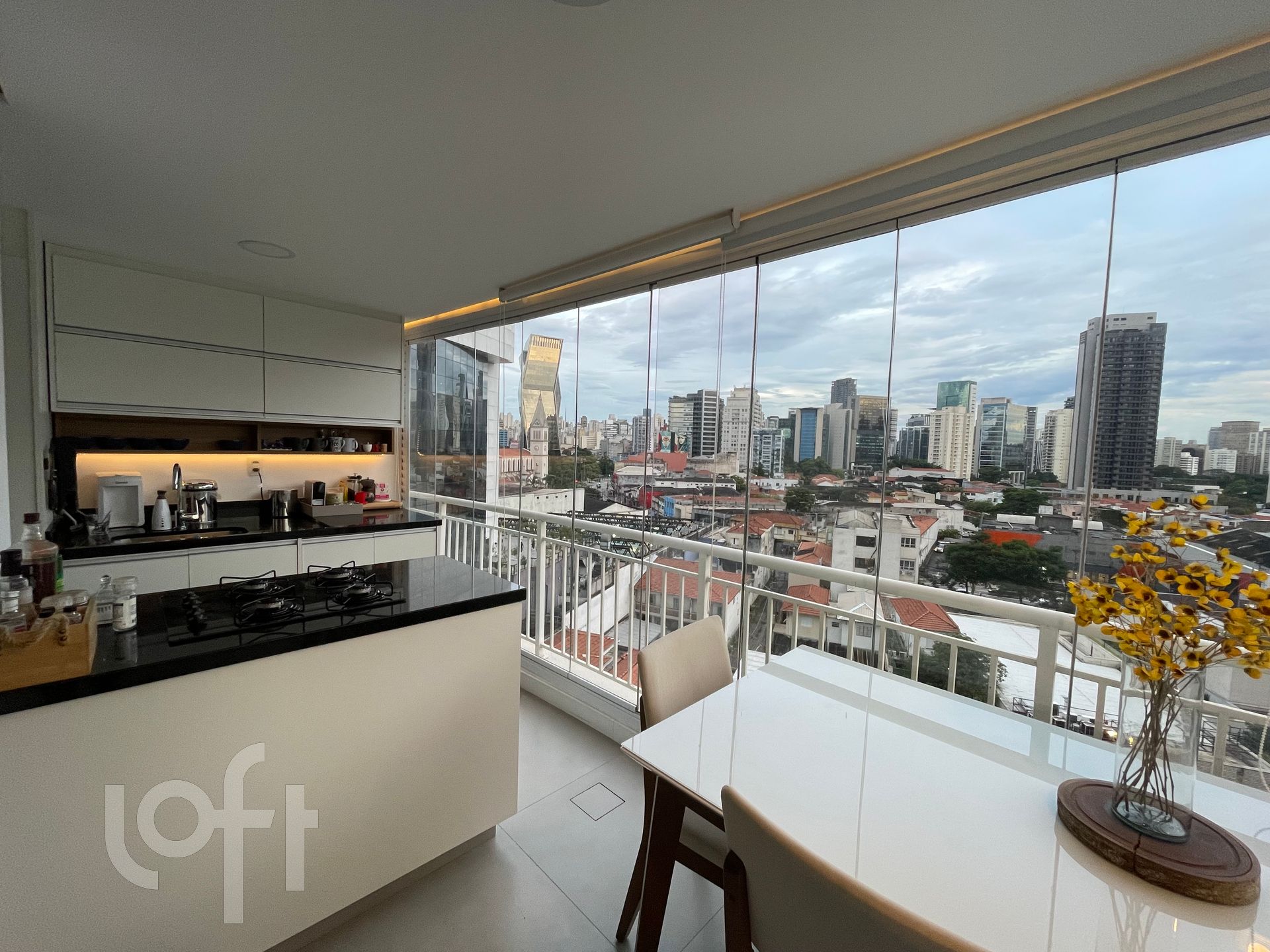 Apartamento à venda com 2 quartos, 71m² - Foto 17