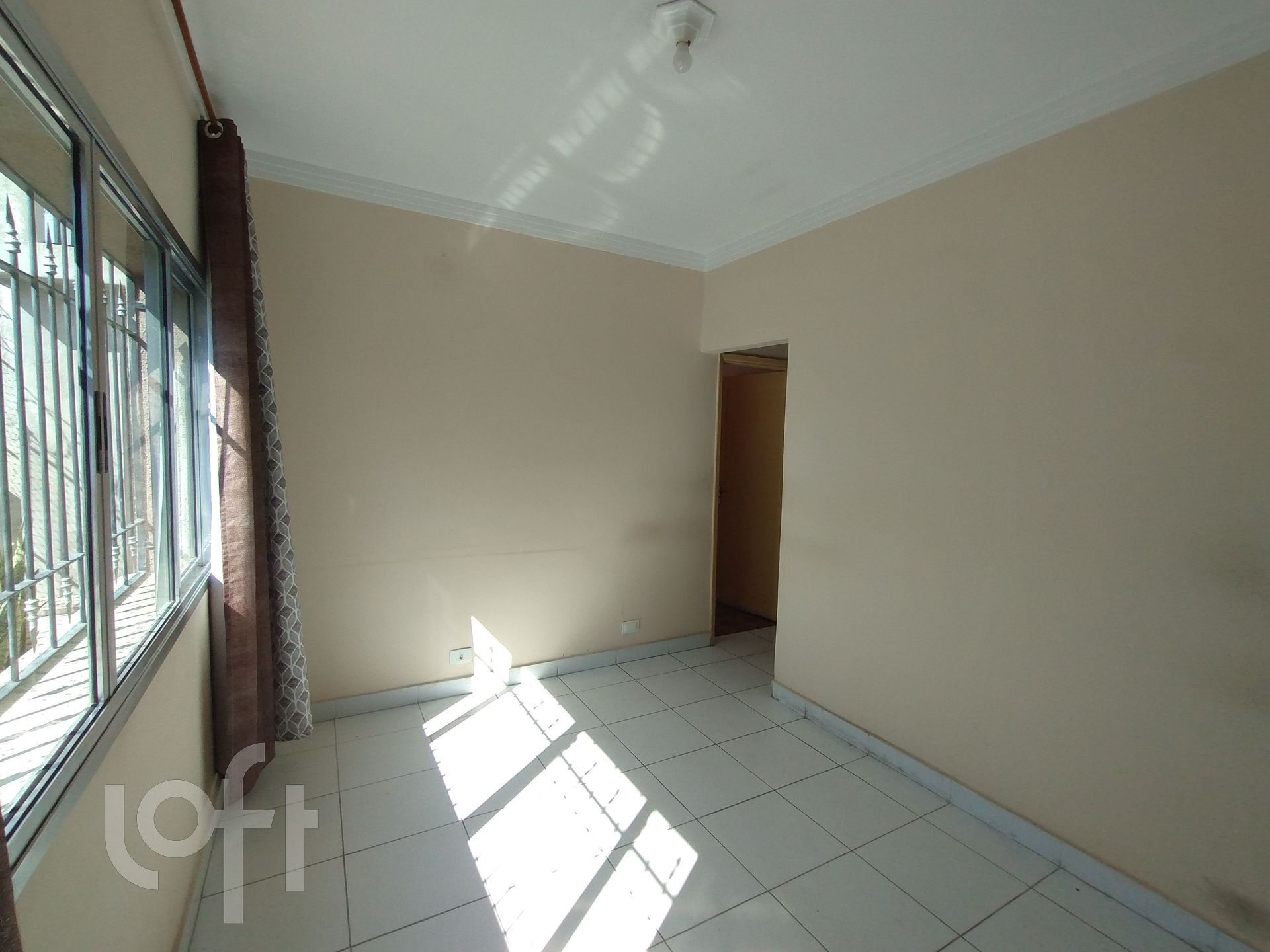 Apartamento à venda com 2 quartos, 69m² - Foto 4