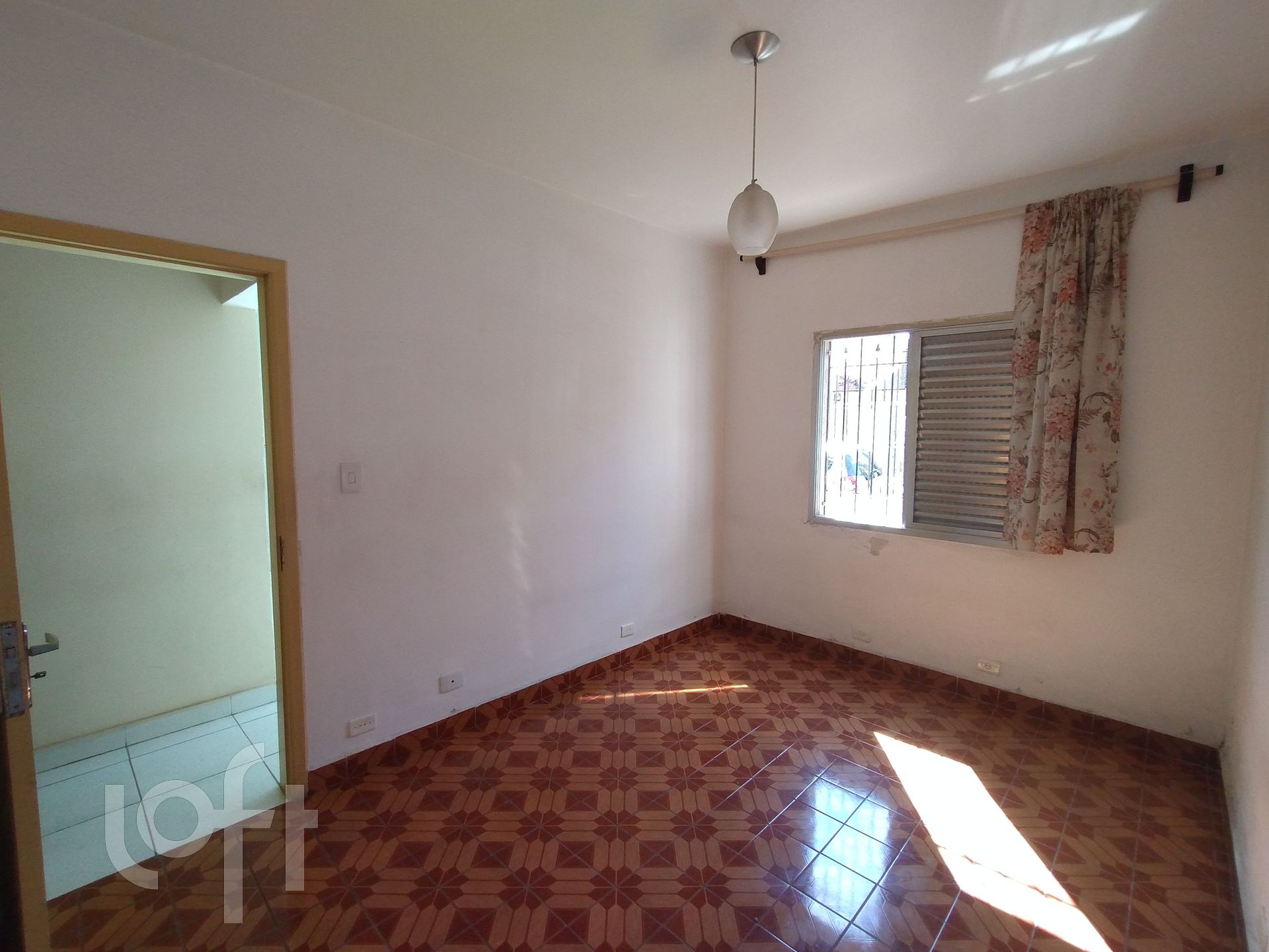 Apartamento à venda com 2 quartos, 69m² - Foto 2