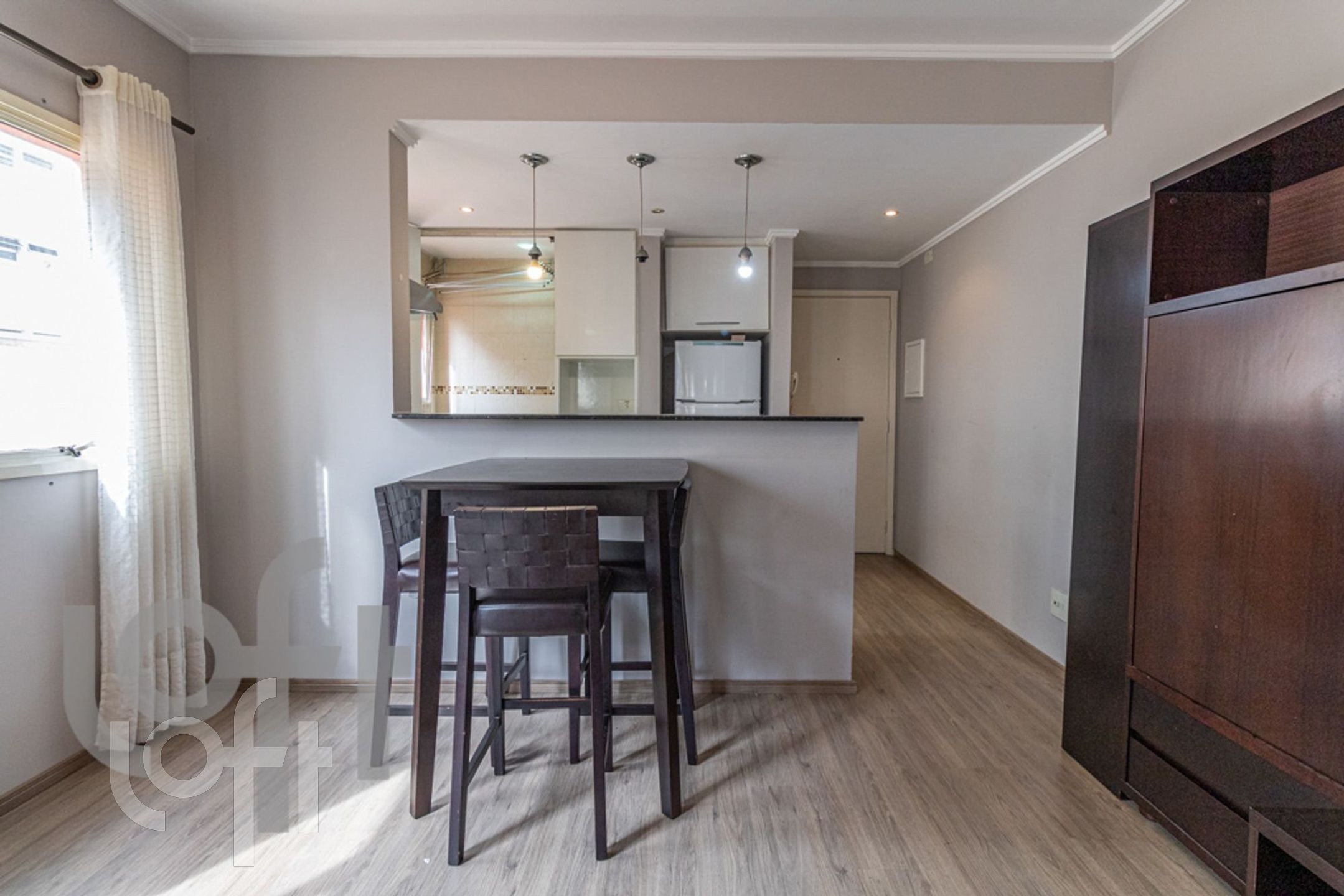 Apartamento à venda com 1 quarto, 42m² - Foto 9