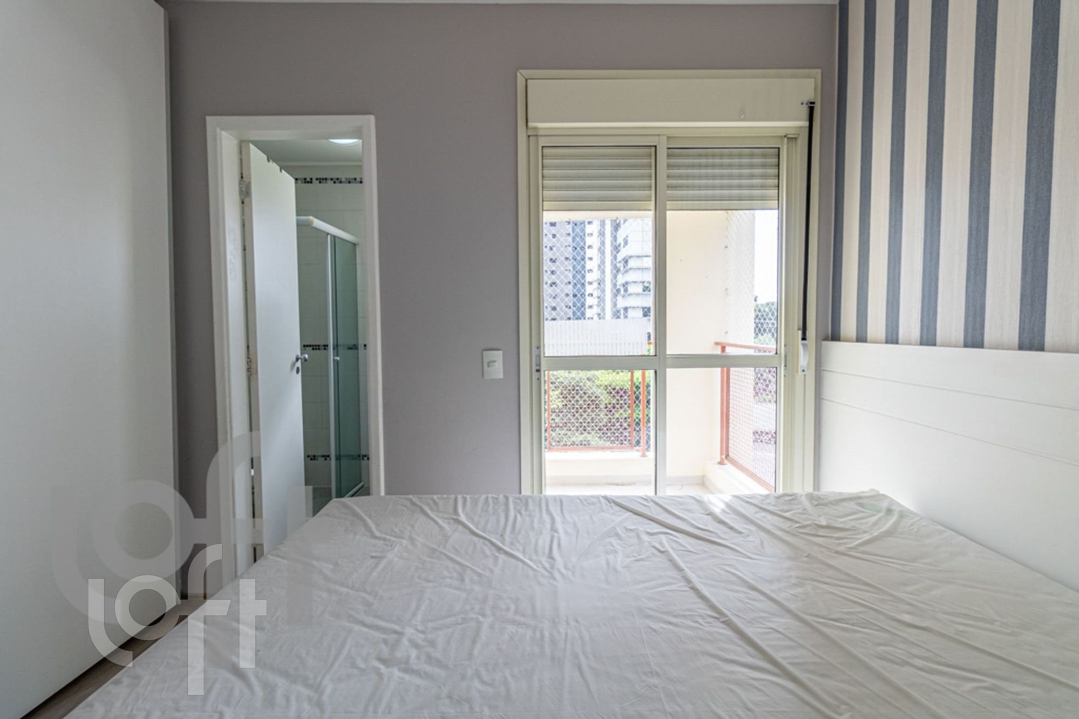 Apartamento à venda com 1 quarto, 42m² - Foto 8