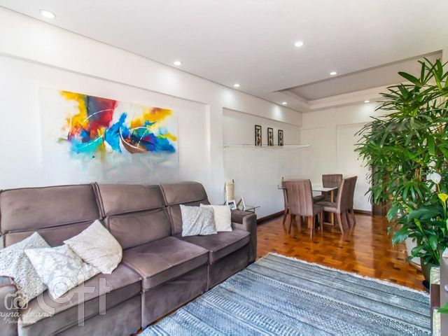 Apartamento com 105m², 3 dormitórios, Petrópolis em Porto Alegre