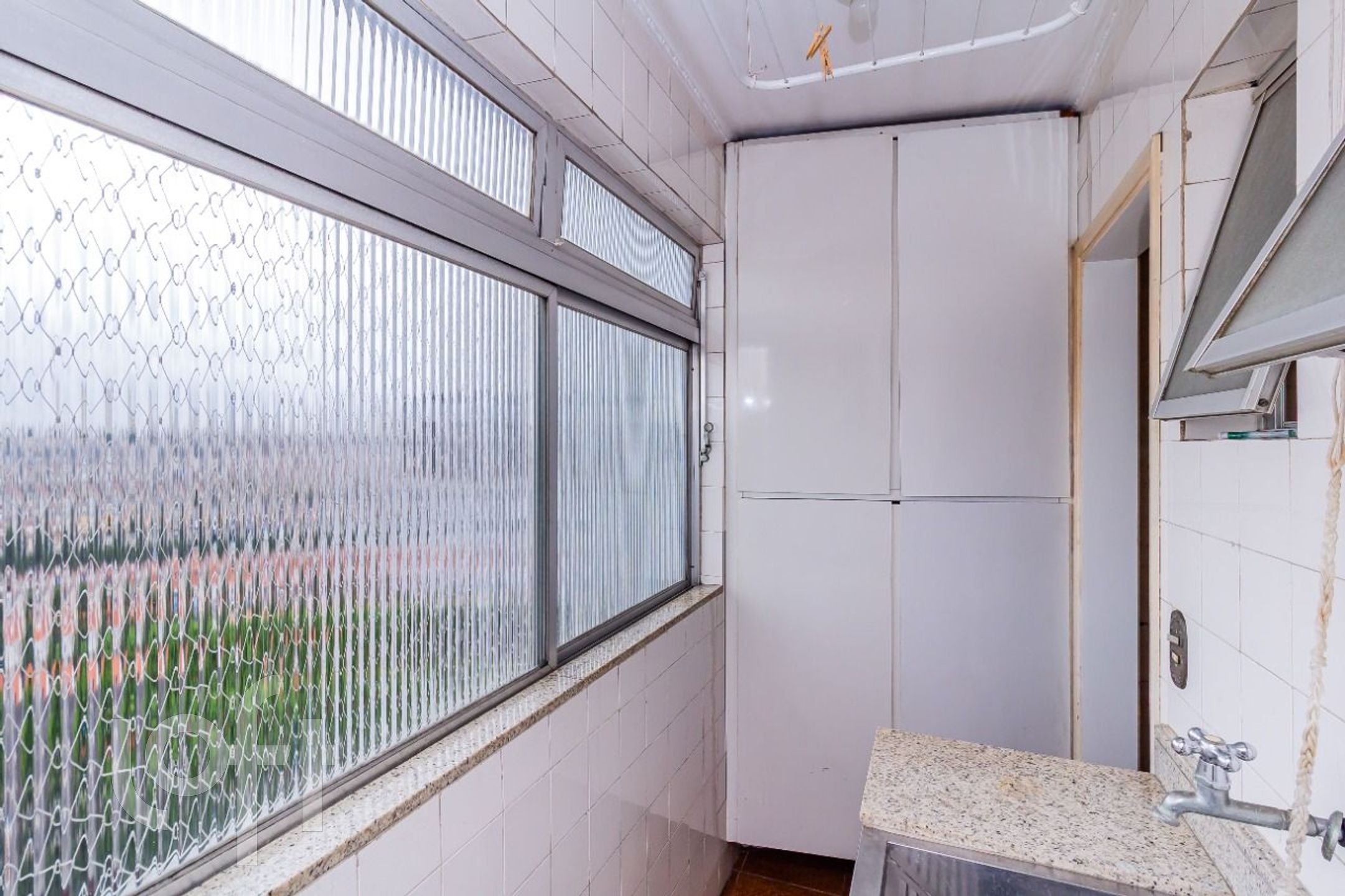 Apartamento à venda com 2 quartos, 58m² - Foto 11