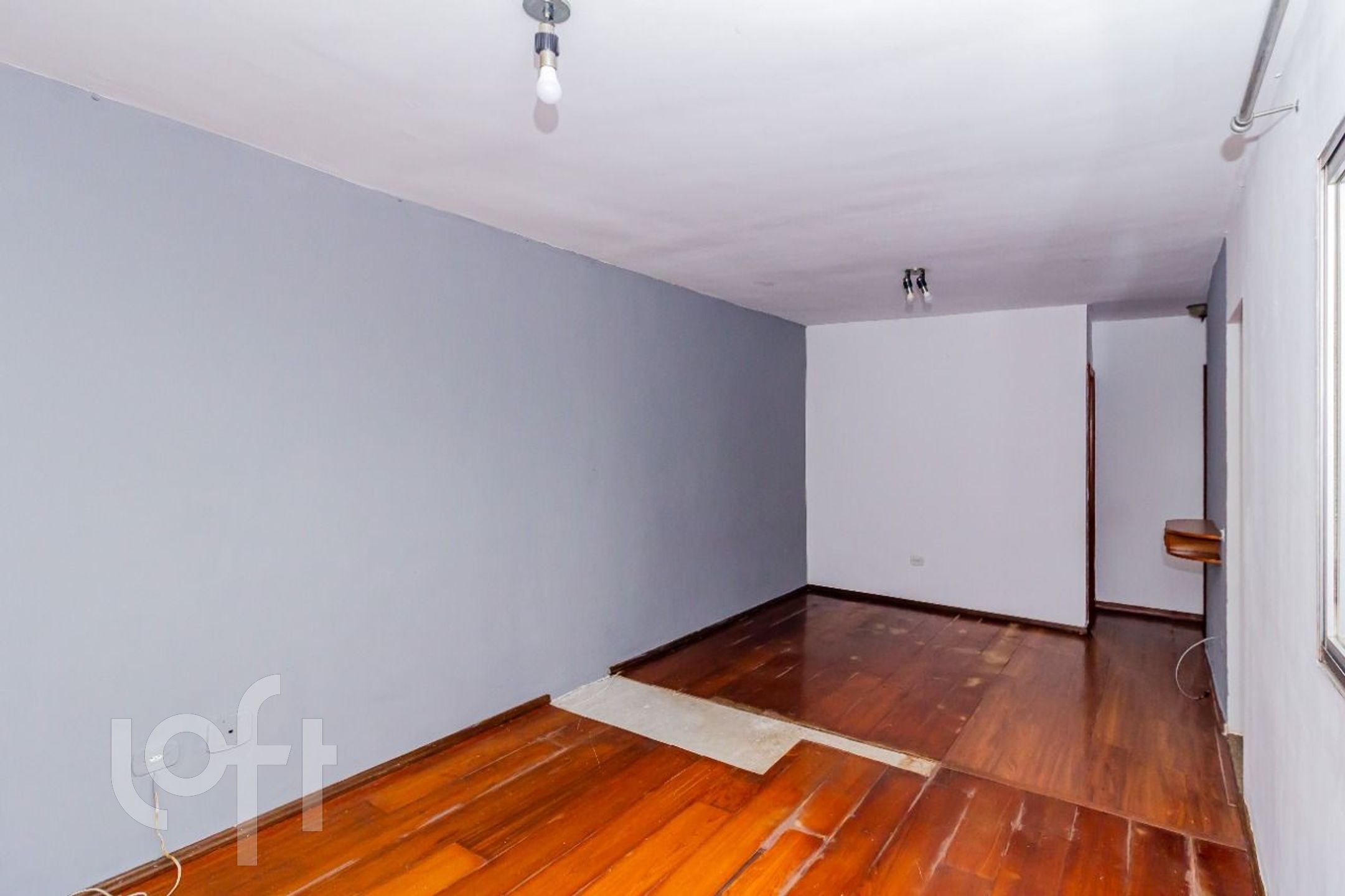 Apartamento à venda com 2 quartos, 58m² - Foto 3