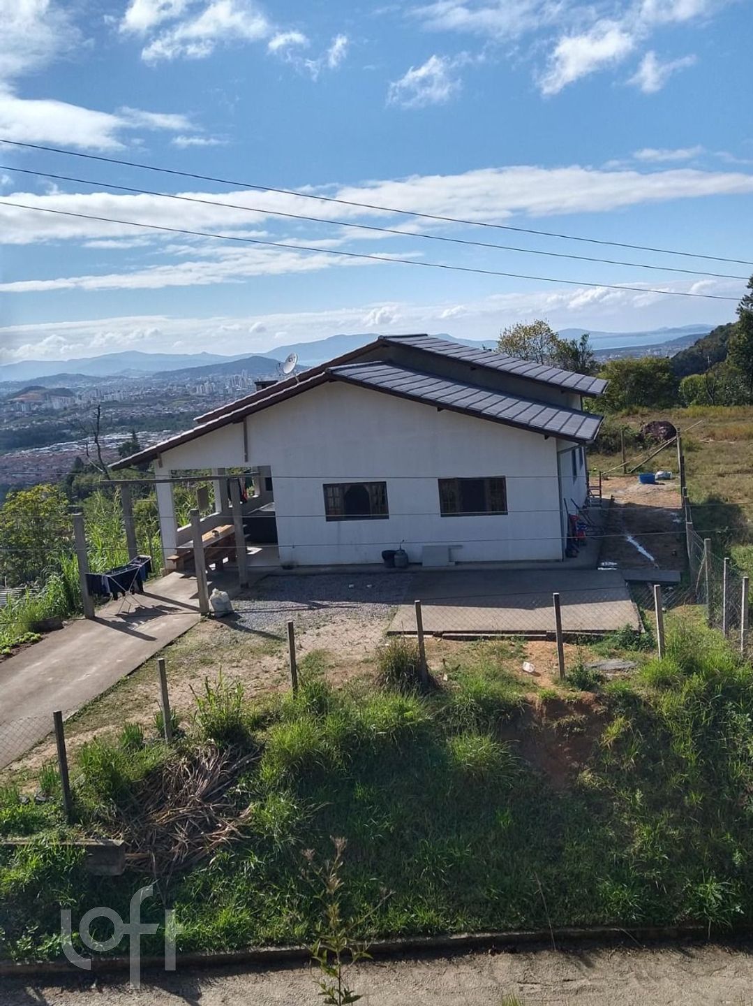 Casa à venda em Sao Sebastiao com 105 m², 3 quartos, 2 vagas