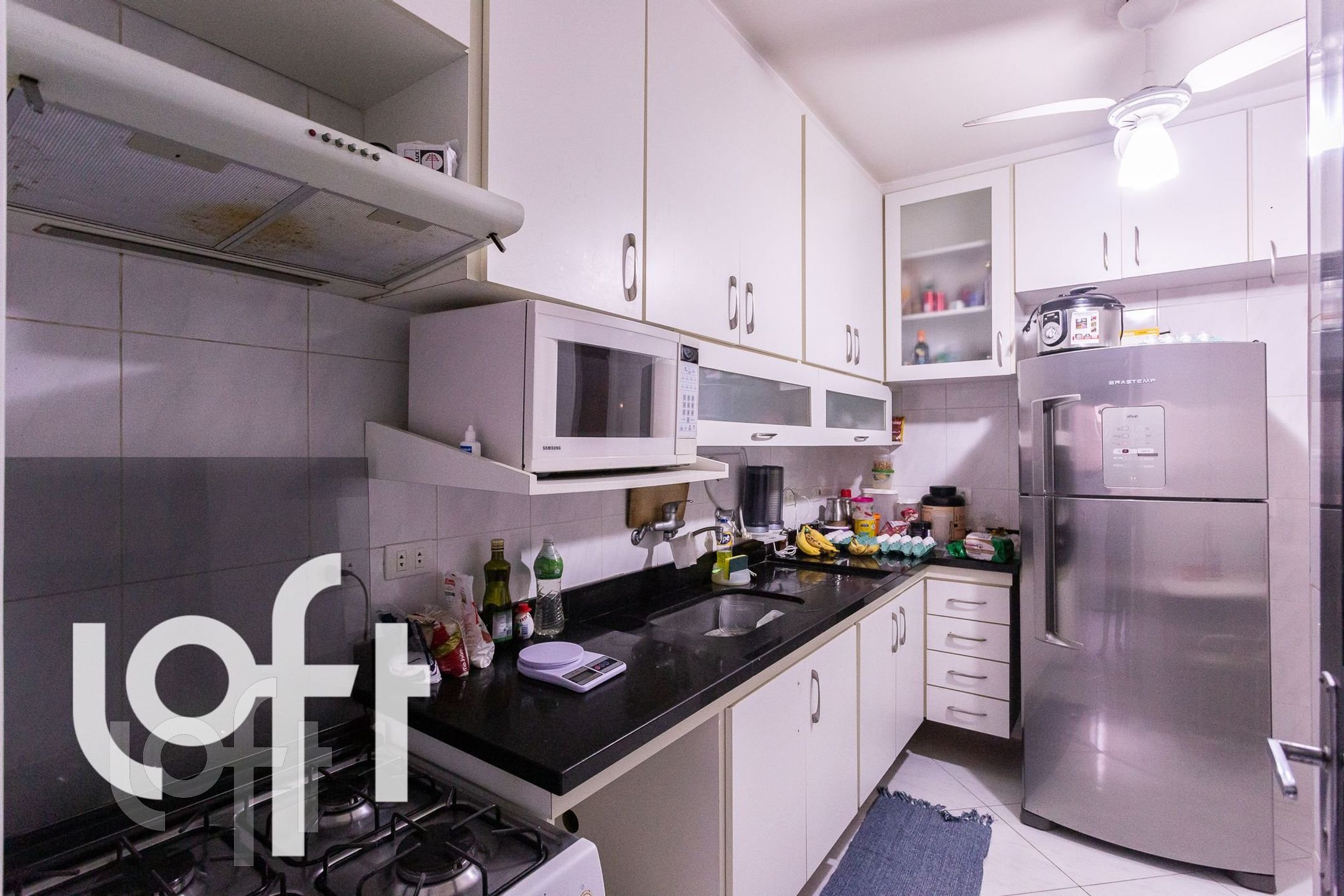 Apartamento à venda com 3 quartos, 76m² - Foto 19