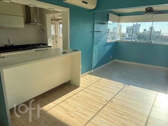 Apartamento com 77m², 2 dormitórios, 1 vaga, Menino Deus em Porto Alegre
