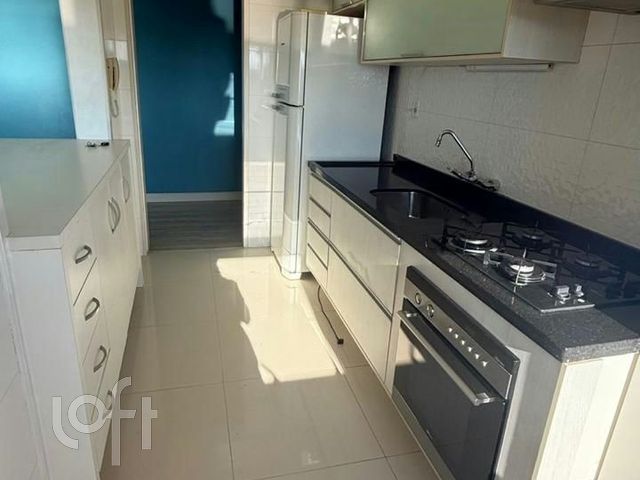 Apartamento com 77m², 2 dormitórios, 1 vaga, Menino Deus em Porto Alegre