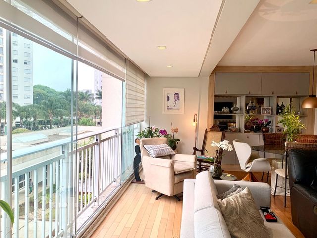 Apartamento com 125m², 3 dormitórios, 1 suíte, 2 vagas, Jardim Europa em Porto Alegre