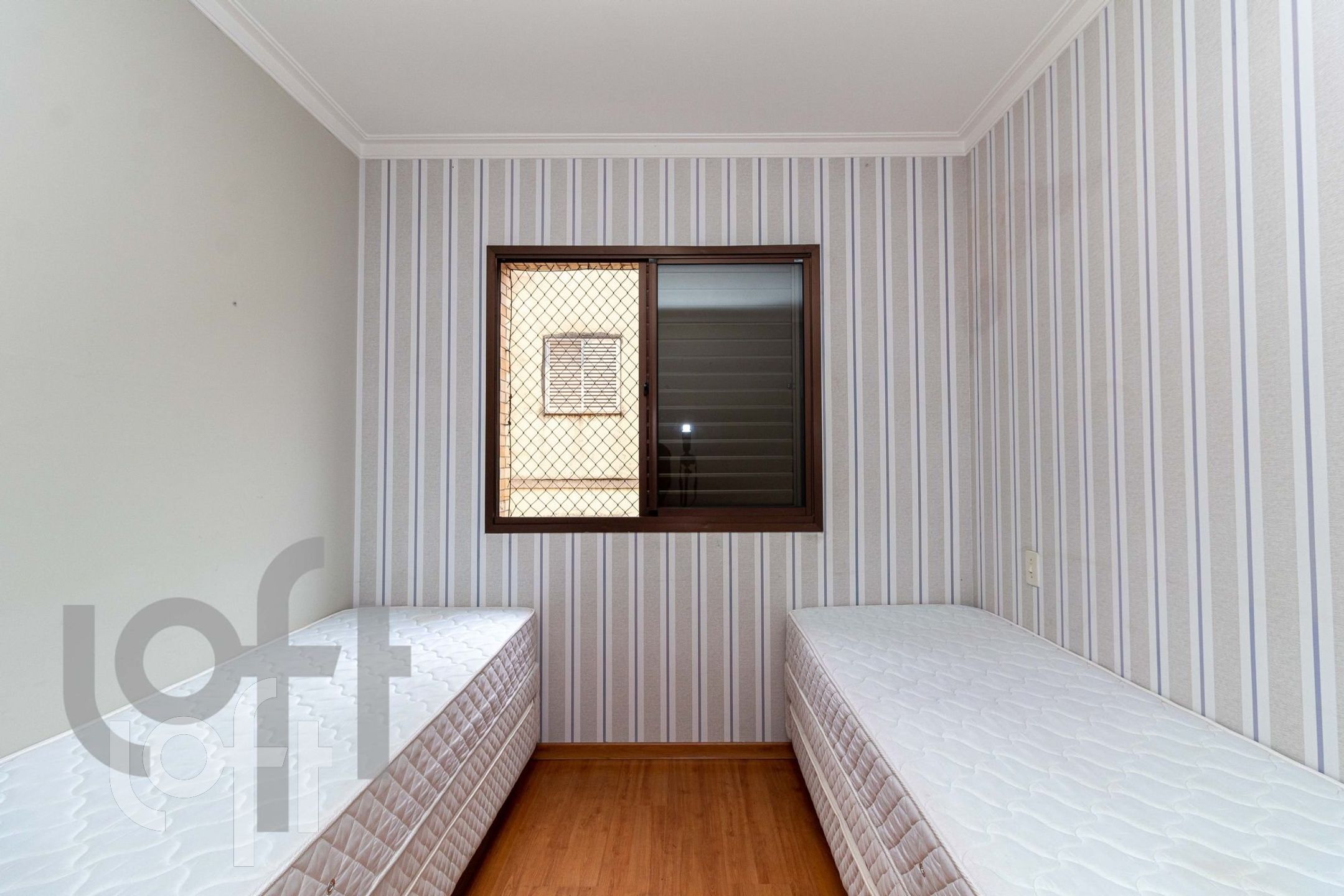 Apartamento à venda com 3 quartos, 93m² - Foto 4