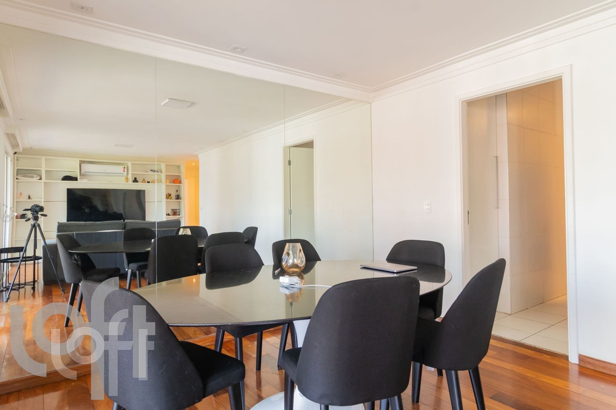 Apartamento à venda com 3 quartos, 151m² - Foto 12