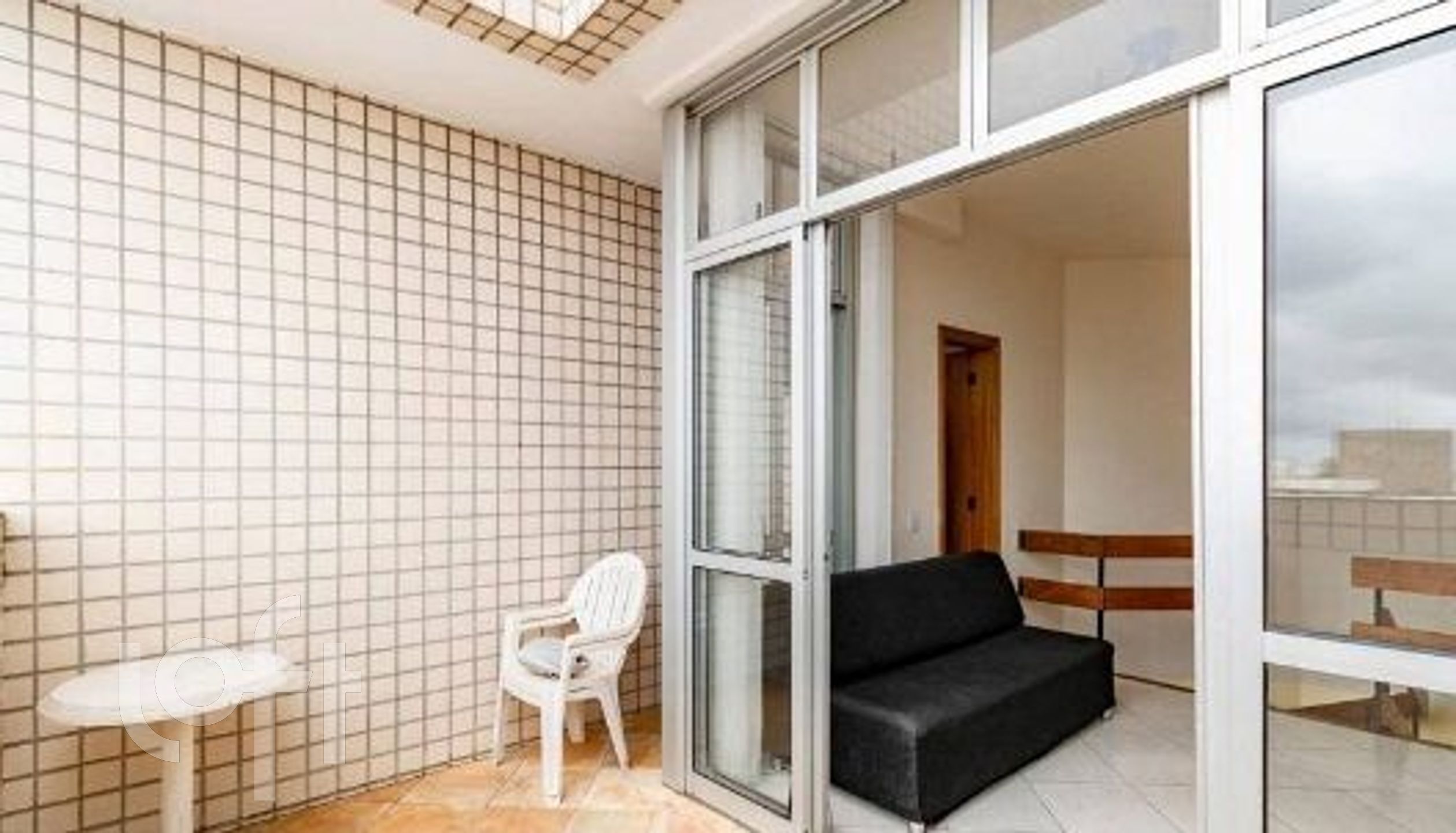 Apartamento à venda com 2 quartos, 78m² - Foto 9