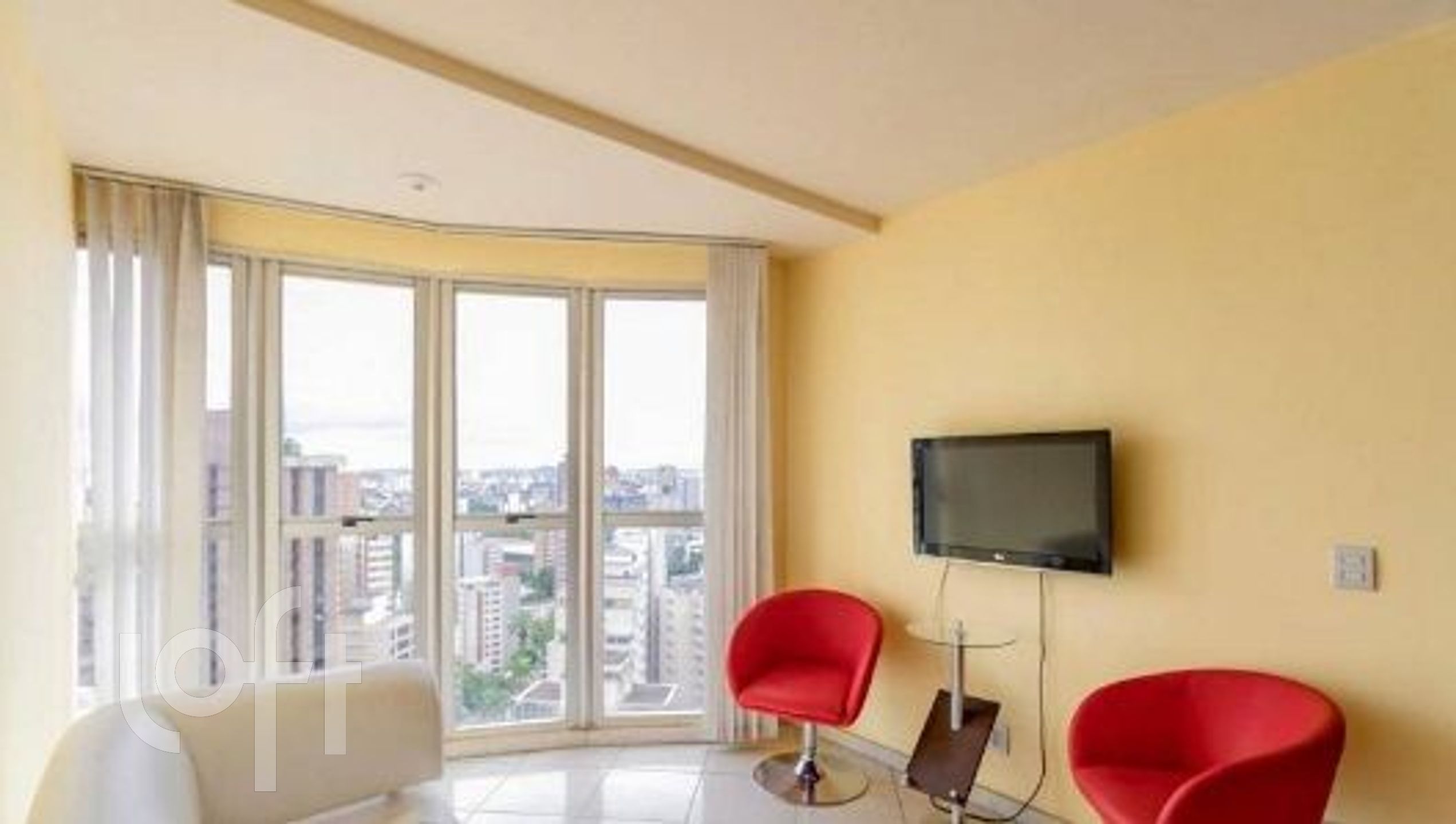 Apartamento à venda com 2 quartos, 78m² - Foto 1