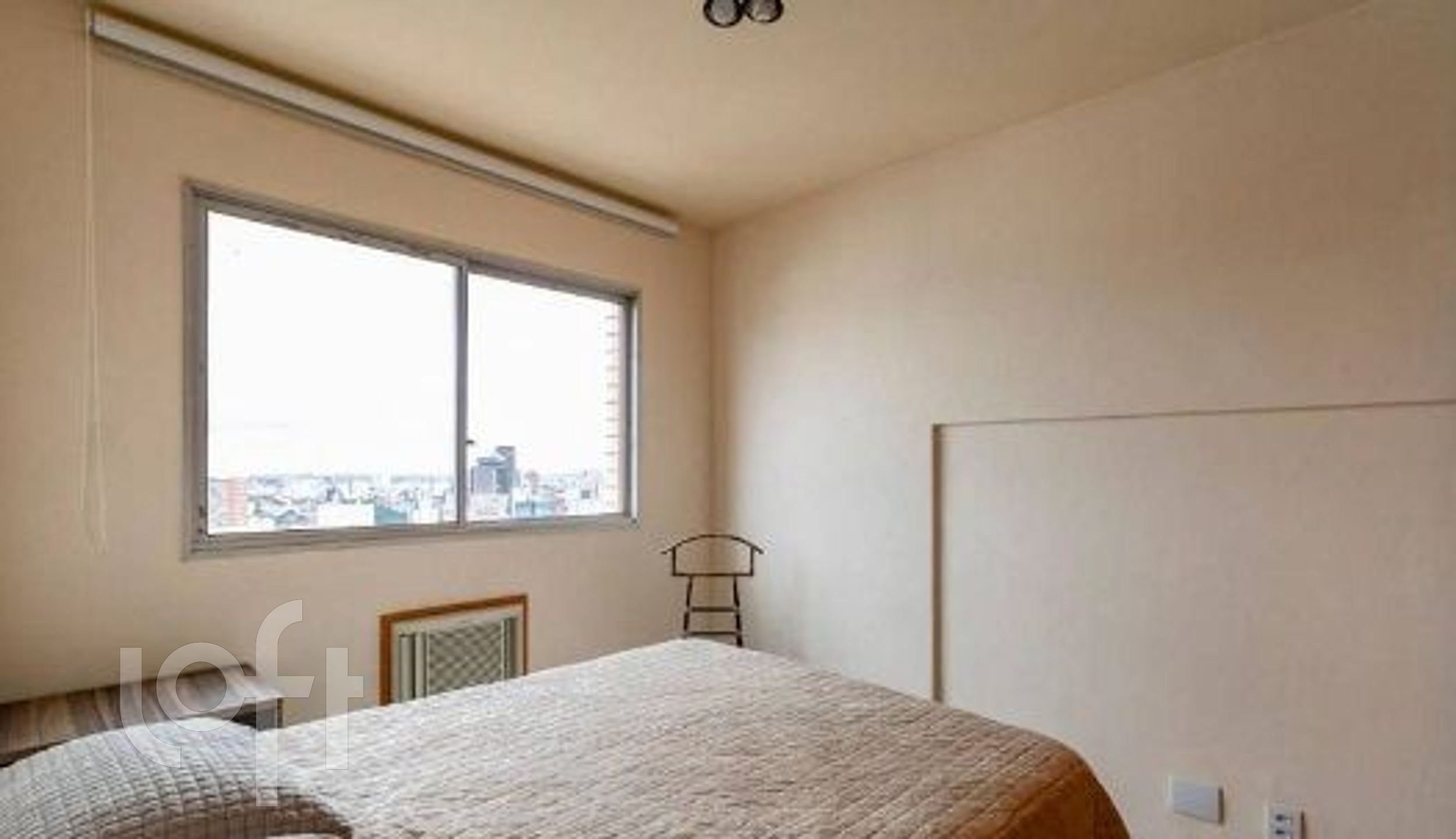 Apartamento à venda com 2 quartos, 78m² - Foto 4