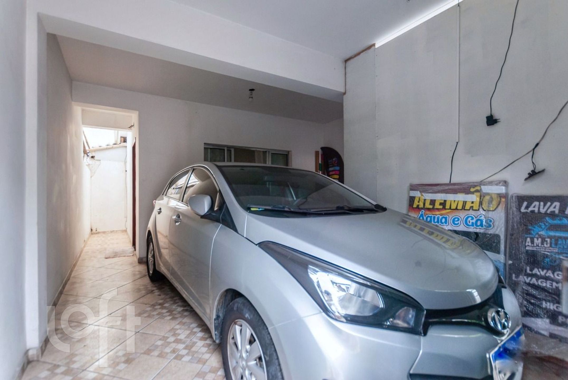 Casa à venda com 5 quartos, 250m² - Foto 32