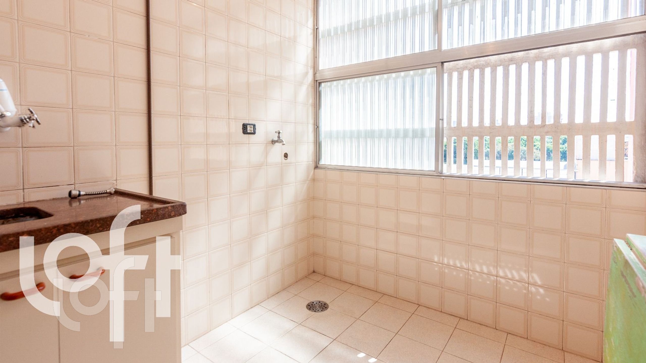 Apartamento à venda com 1 quarto, 39m² - Foto 21