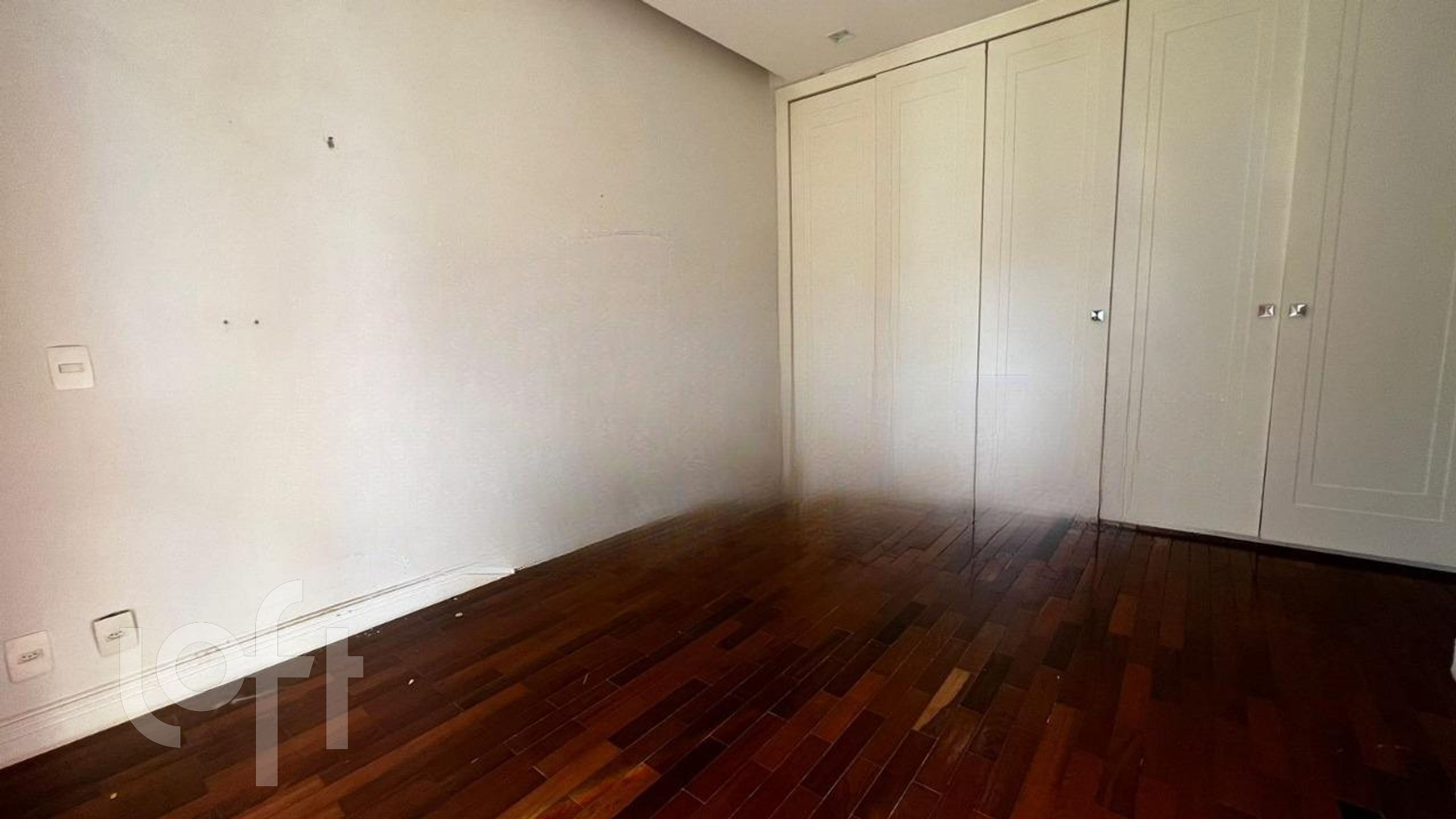 Apartamento à venda com 4 quartos, 195m² - Foto 14