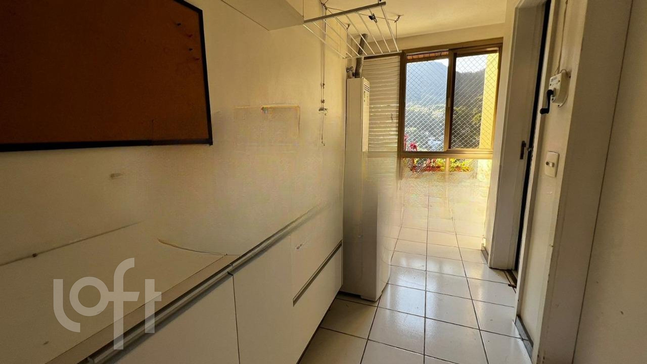 Apartamento à venda com 4 quartos, 195m² - Foto 29