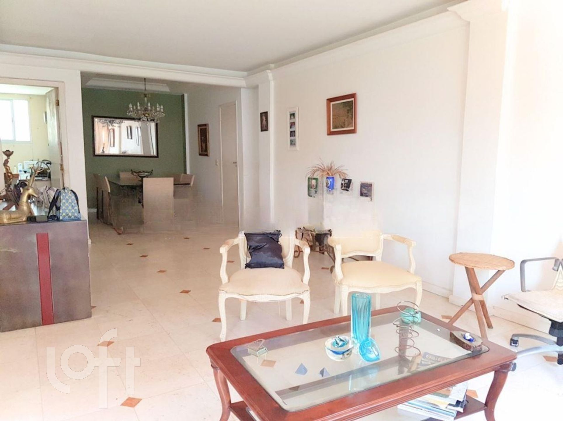 Apartamento à venda com 4 quartos, 242m² - Foto 5