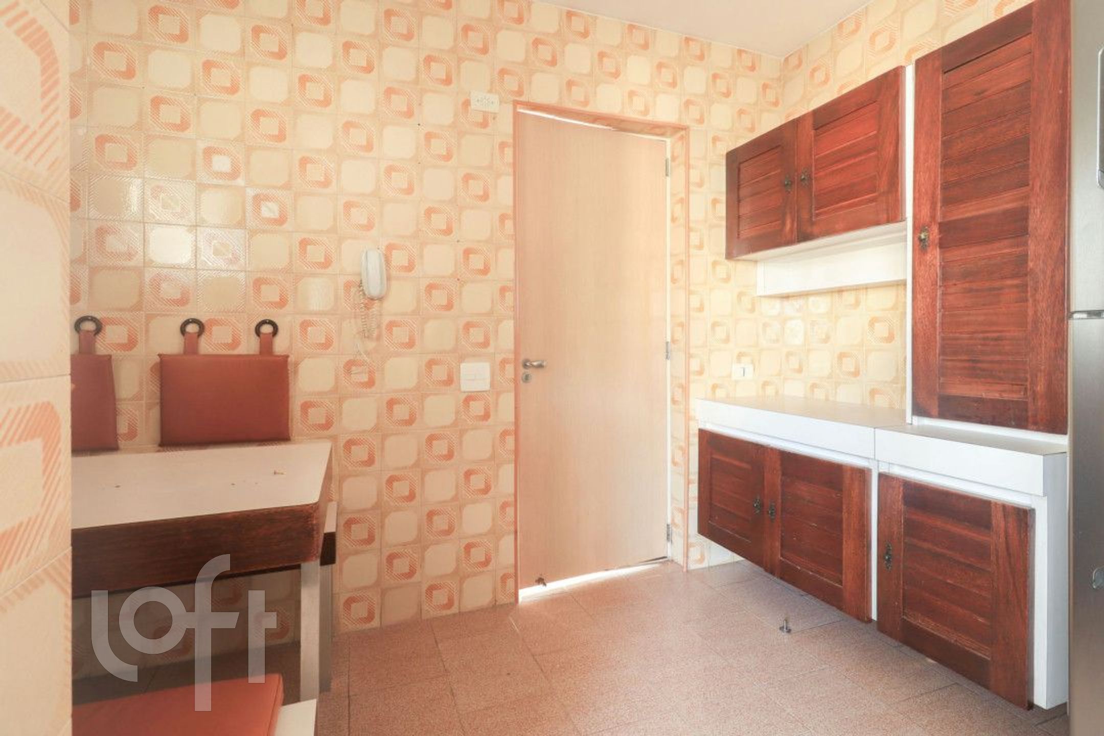 Apartamento à venda com 2 quartos, 65m² - Foto 25