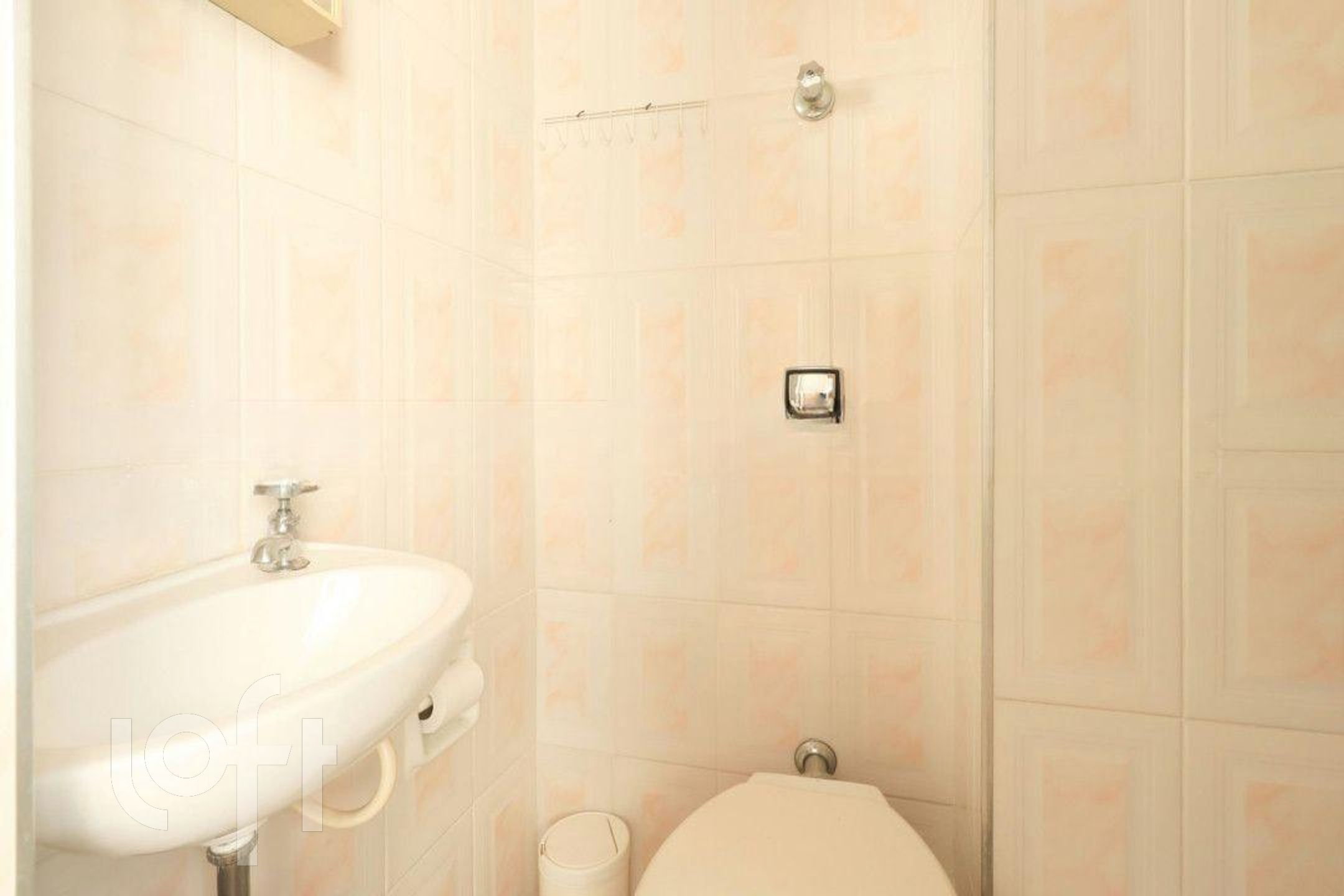 Apartamento à venda com 2 quartos, 65m² - Foto 19