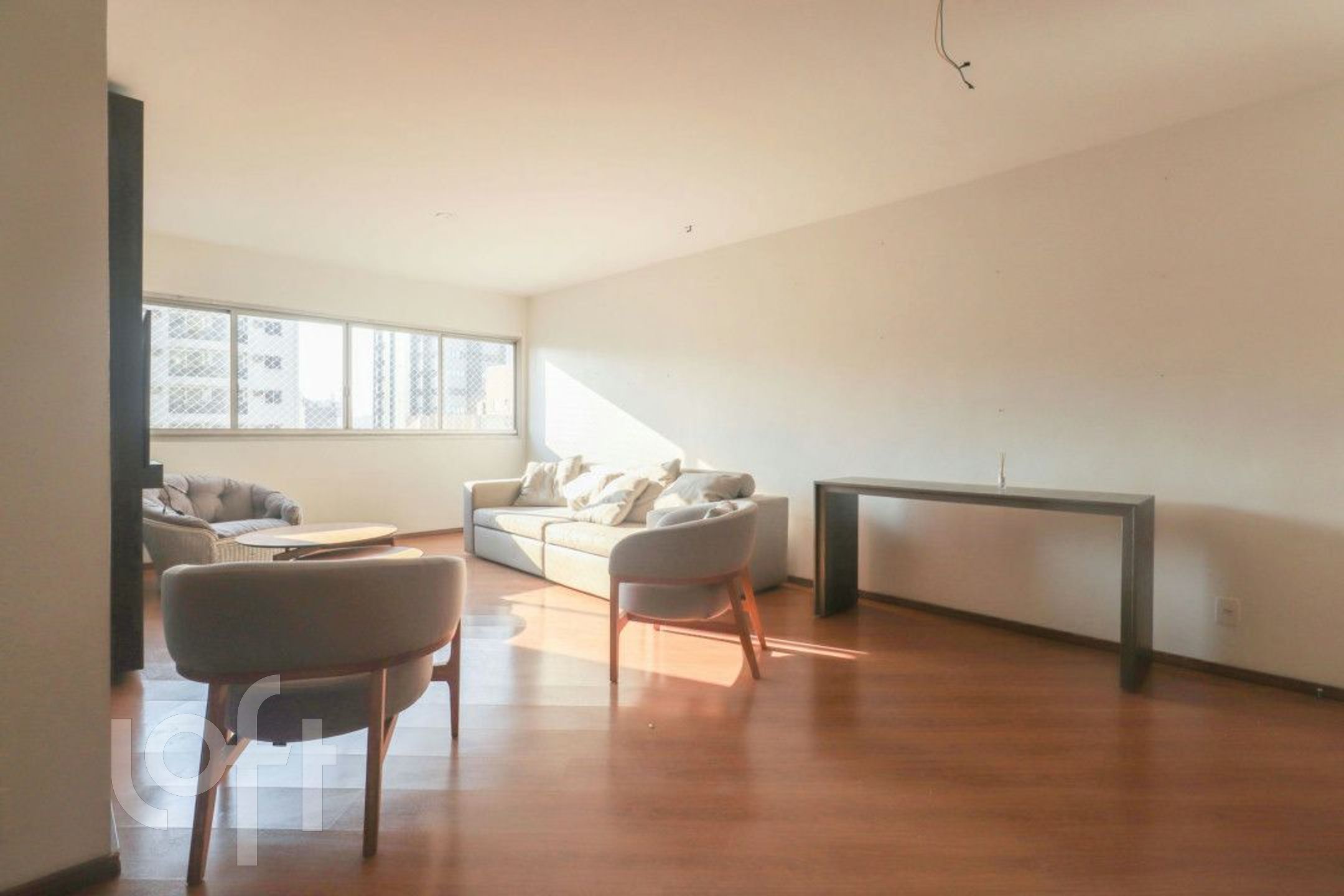 Apartamento à venda com 2 quartos, 65m² - Foto 3