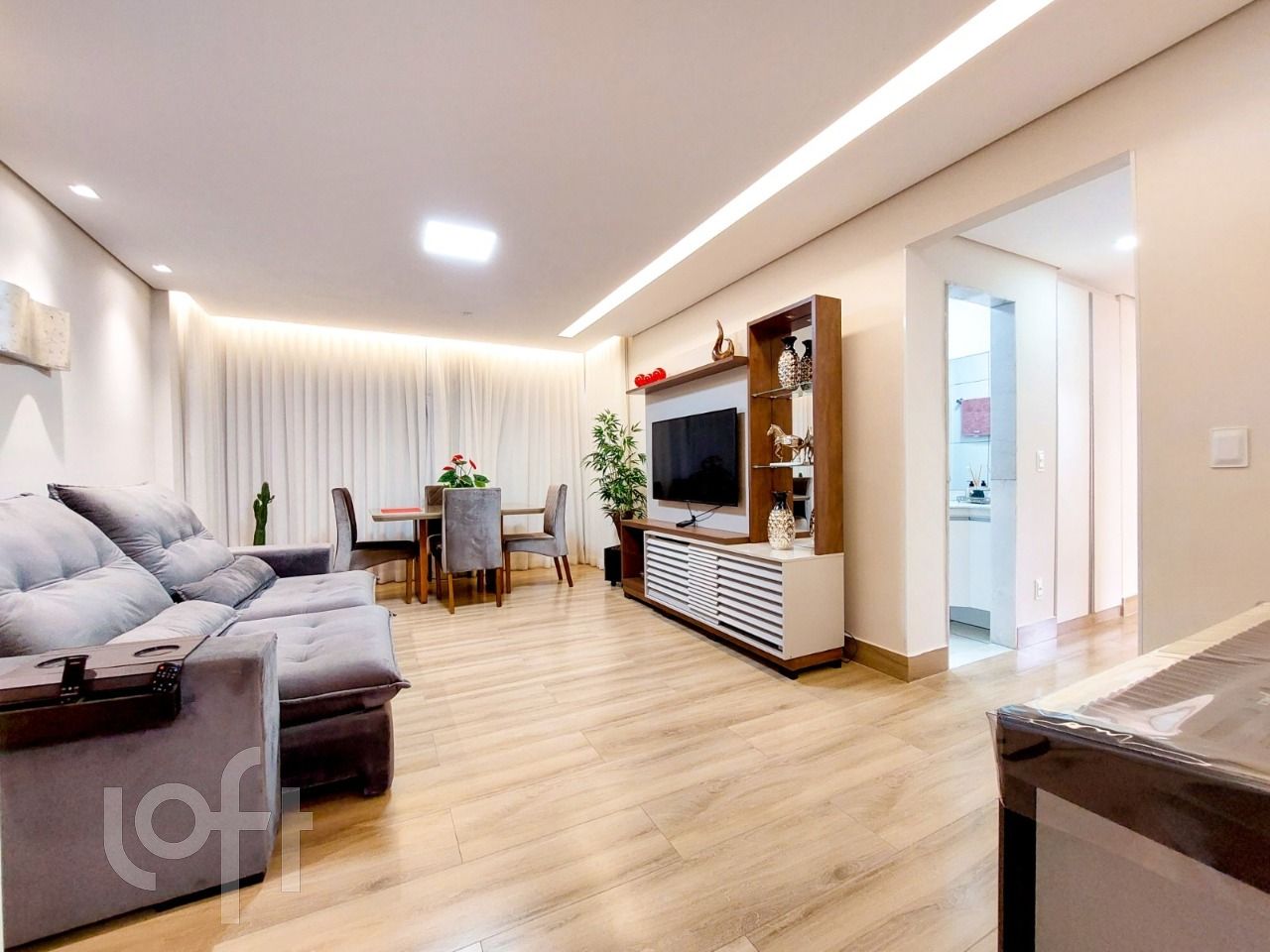 Apartamento à venda com 3 quartos, 87m² - Foto 3