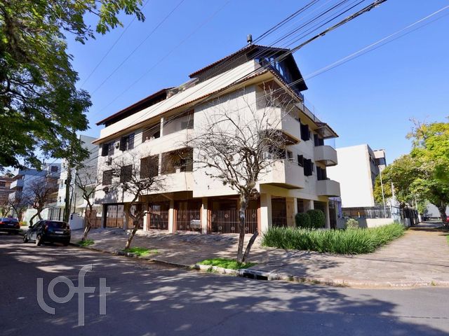 Apartamento com 118m², 3 dormitórios, 1 suíte, 2 vagas, Jardim Botânico em Porto Alegre