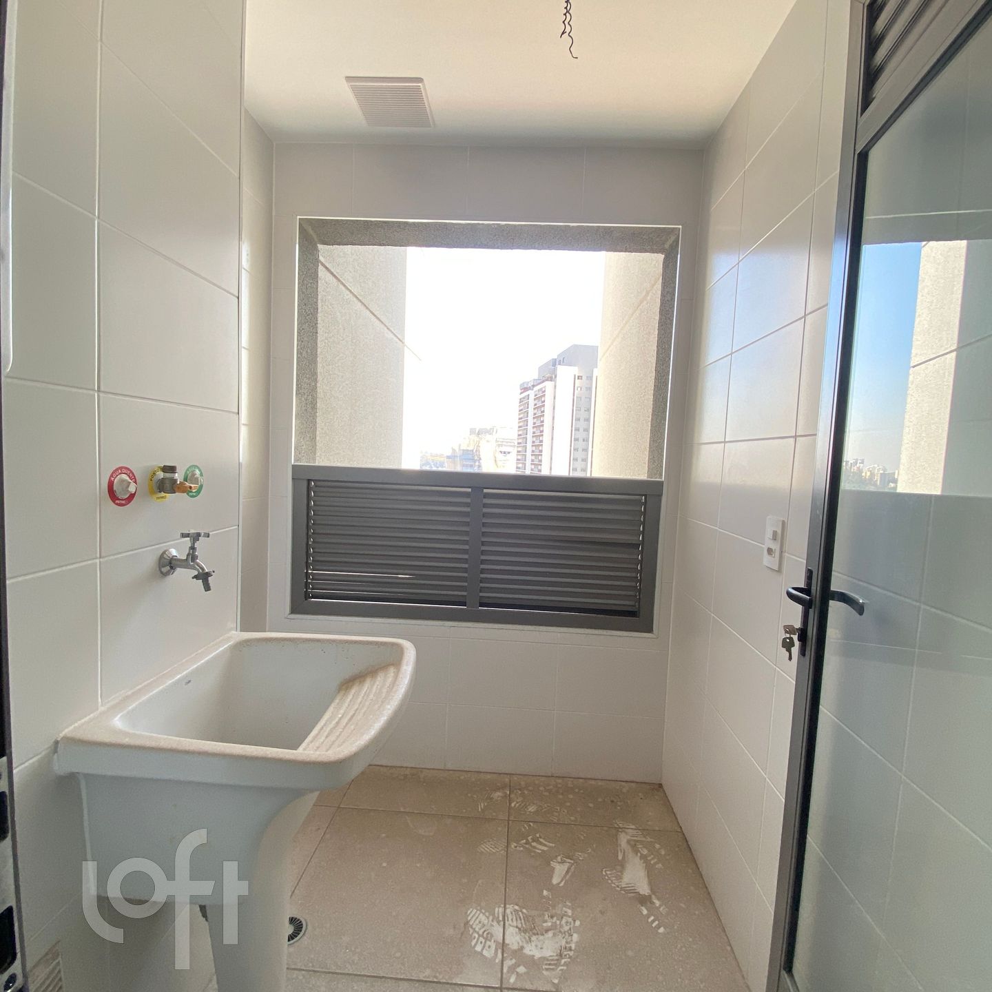 Apartamento à venda com 3 quartos, 79m² - Foto 15