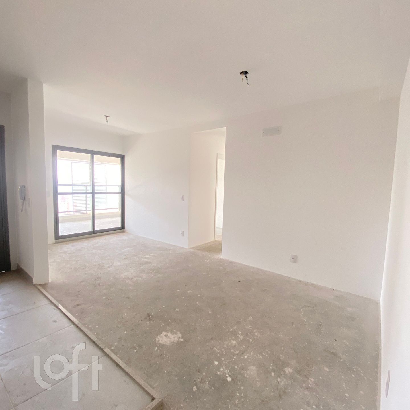 Apartamento à venda com 3 quartos, 79m² - Foto 2