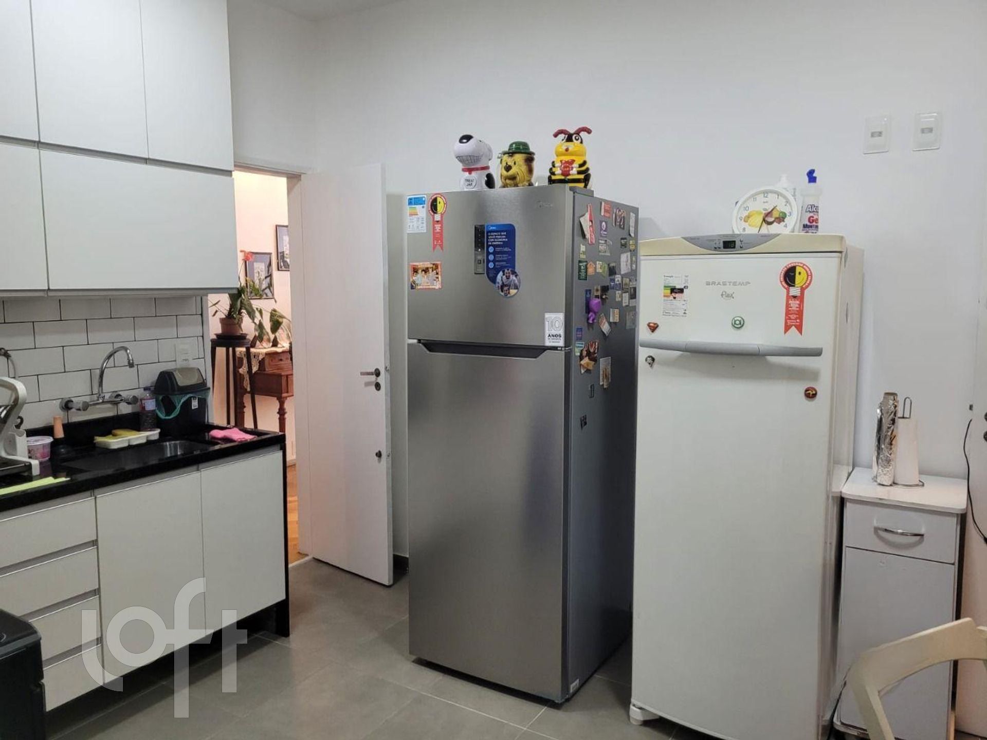 Apartamento à venda com 3 quartos, 160m² - Foto 23