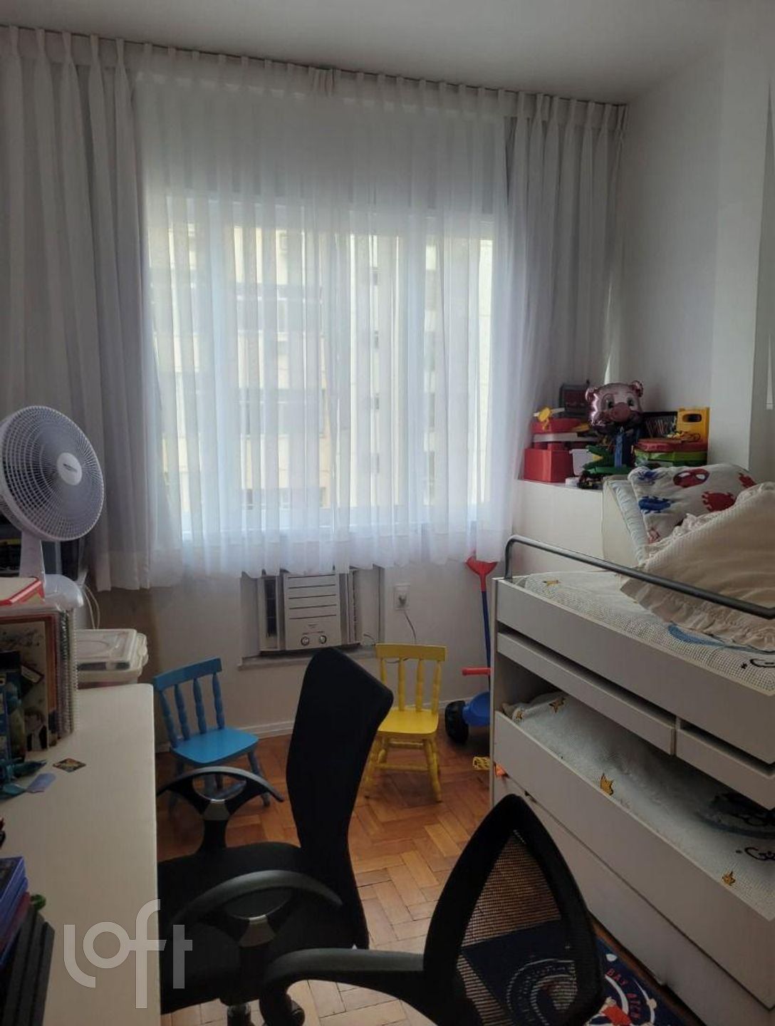 Apartamento à venda com 3 quartos, 160m² - Foto 18