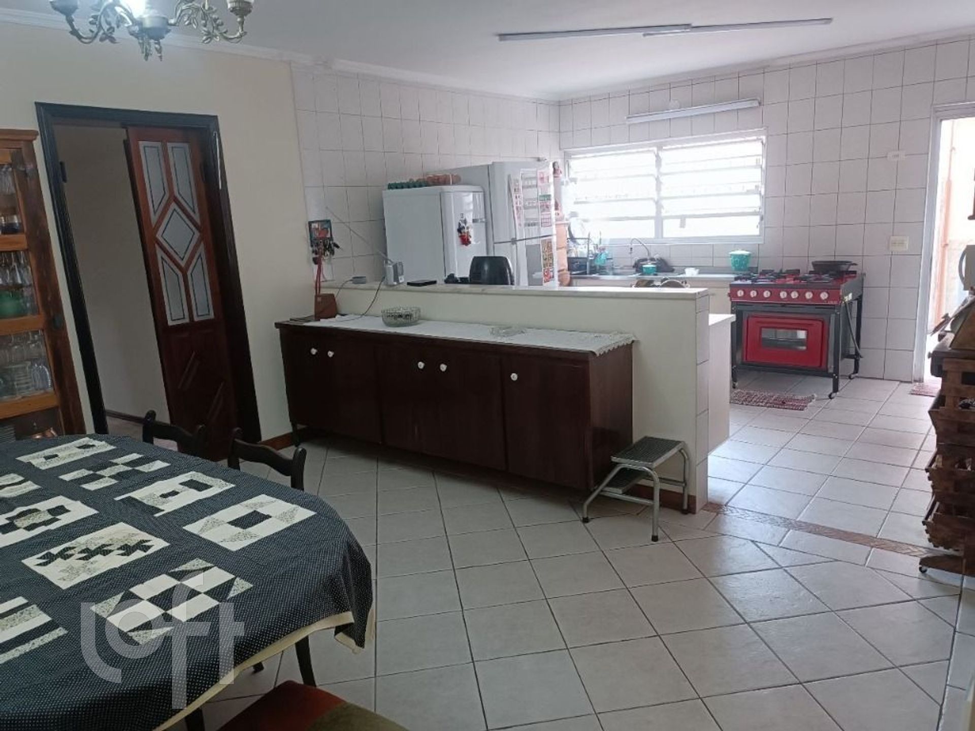 Casa à venda com 4 quartos, 210m² - Foto 5