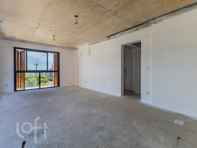 Apartamento com 102m², 3 dormitórios, 1 suíte, 2 vagas, Higienópolis em Porto Alegre