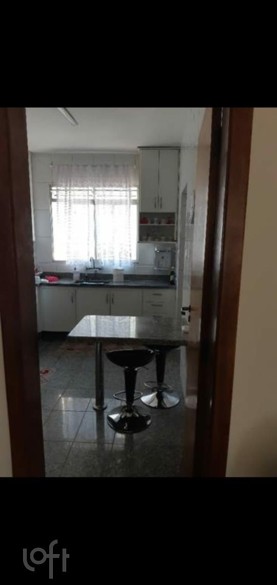 Apartamento à venda com 4 quartos, 218m² - Foto 13