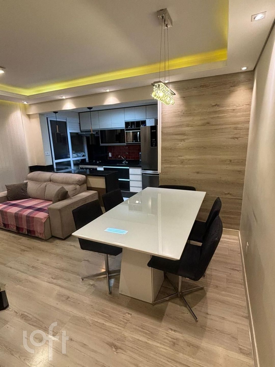 Apartamento à venda com 2 quartos, 52m² - Foto 1