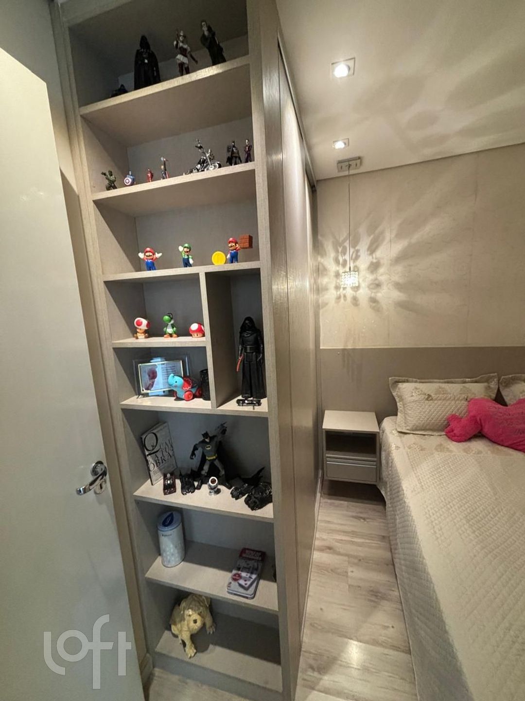 Apartamento à venda com 2 quartos, 52m² - Foto 18