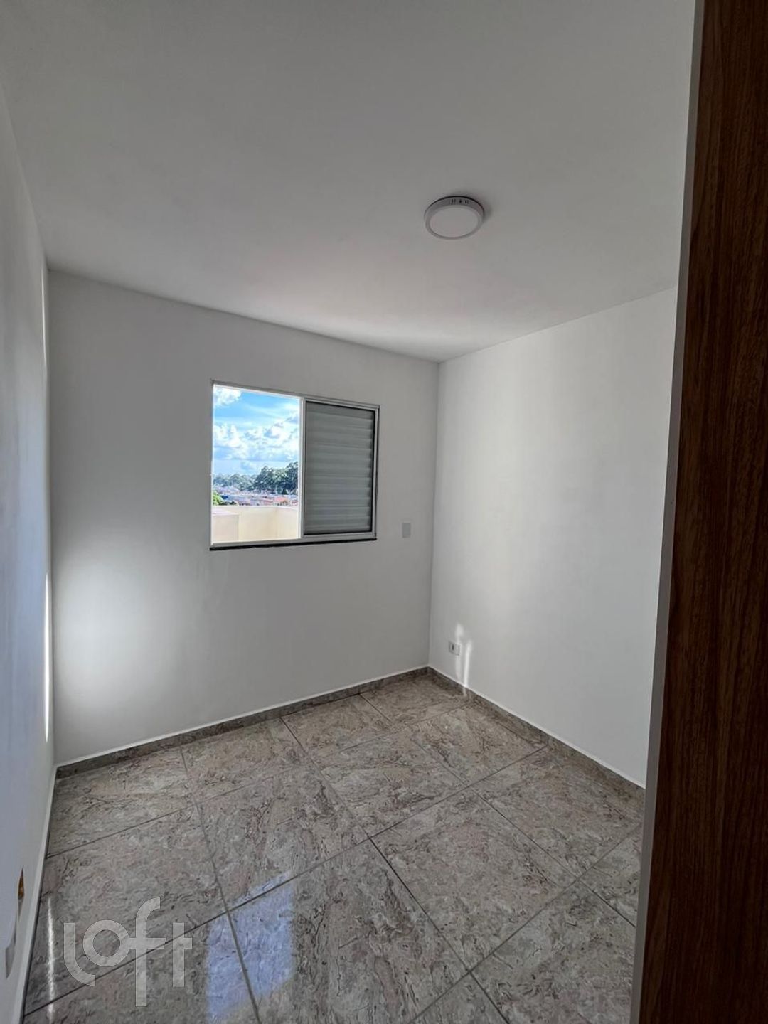 Apartamento à venda com 2 quartos, 70m² - Foto 14