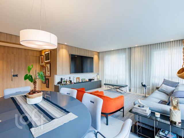 Apartamento com 140m², 3 dormitórios, 2 suítes, 2 vagas, Bela Vista em Porto Alegre