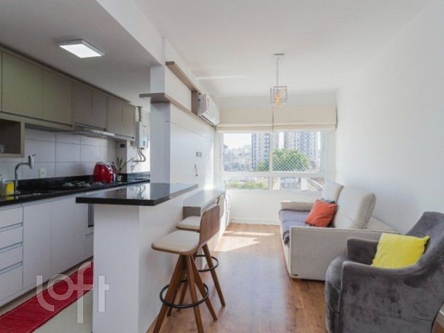 Apartamento com 63m², 2 dormitórios, 1 suíte, 2 vagas, Cidade Baixa em Porto Alegre