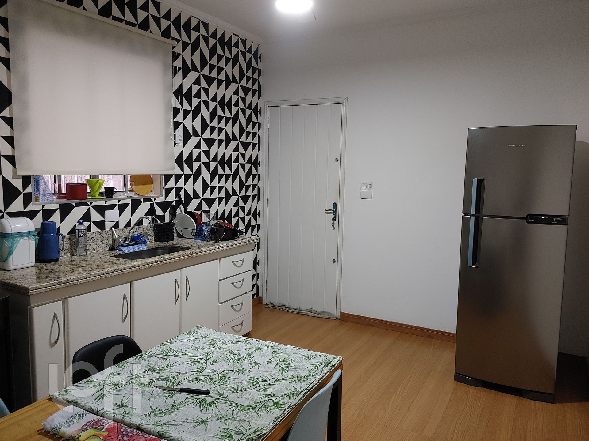 Casa à venda com 2 quartos, 120m² - Foto 4