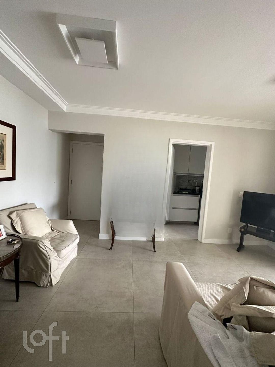 Apartamento à venda com 2 quartos, 90m² - Foto 2