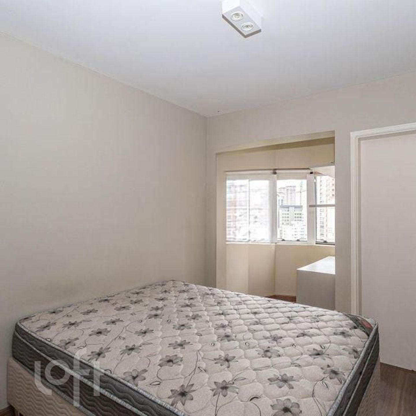 Apartamento à venda com 3 quartos, 116m² - Foto 12