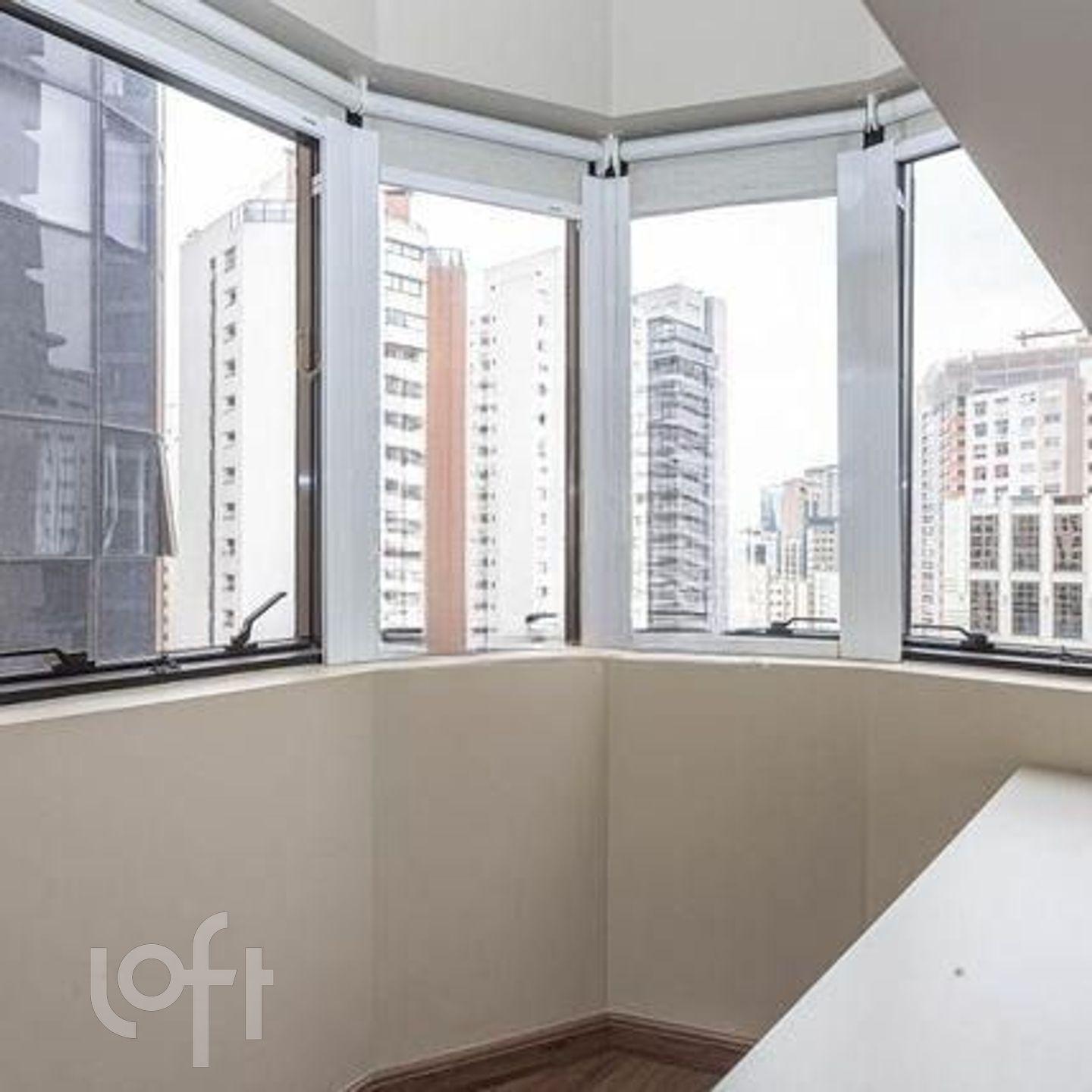 Apartamento à venda com 3 quartos, 116m² - Foto 18