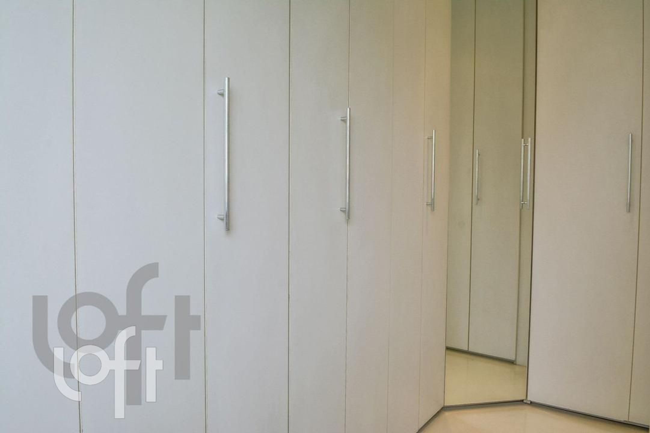 Apartamento à venda com 2 quartos, 300m² - Foto 23