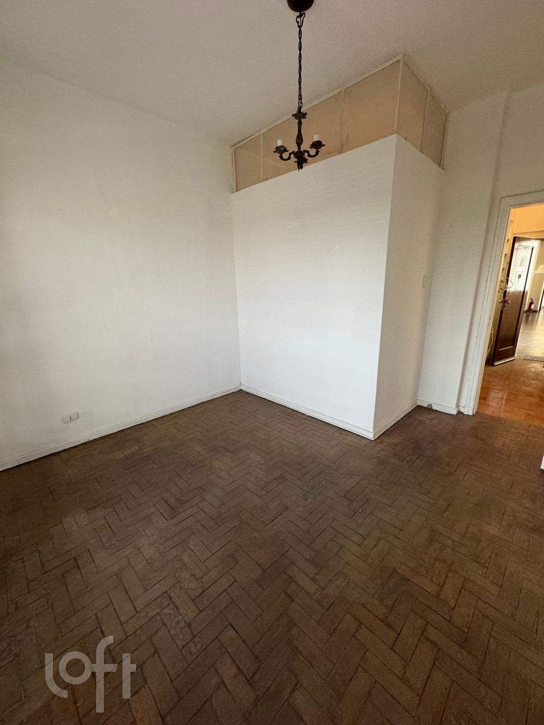 Apartamento à venda com 3 quartos, 100m² - Foto 2