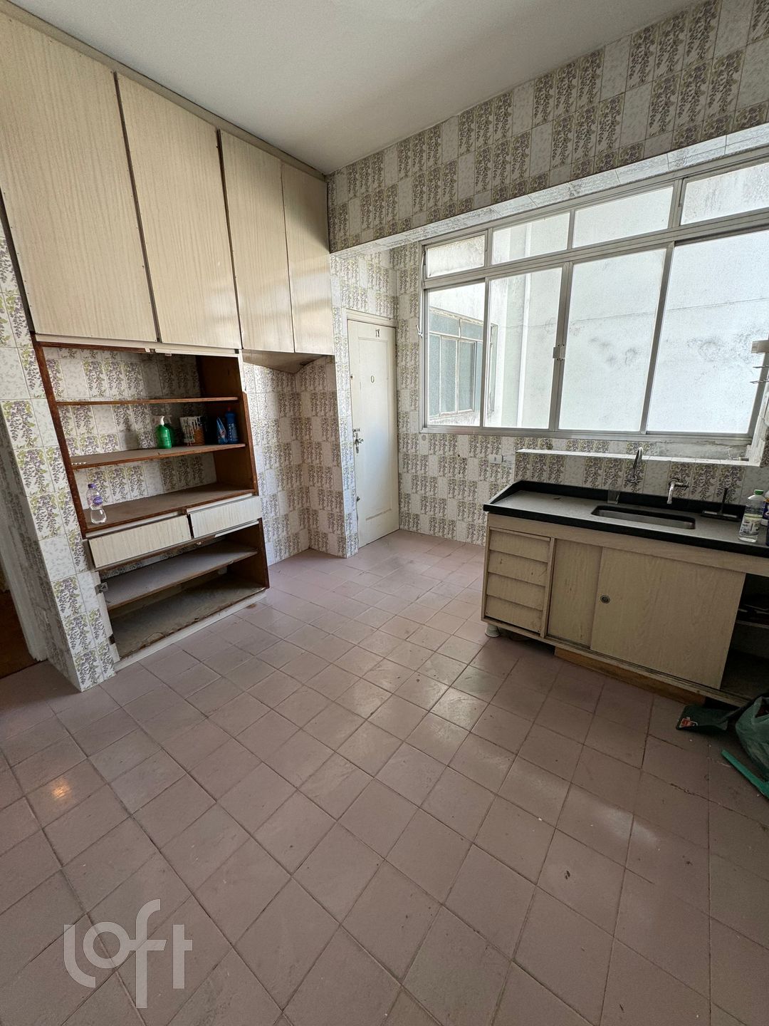 Apartamento à venda com 3 quartos, 100m² - Foto 3